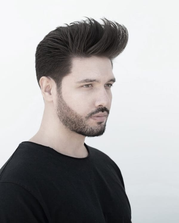 Quiff με όγκο και περιποιημένη γενειάδα