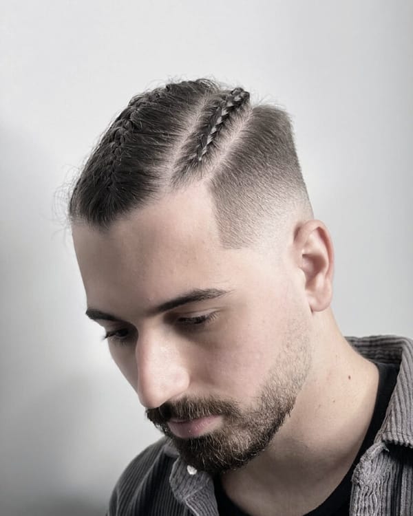 Πλεξούδες στην κορυφή με skin fade